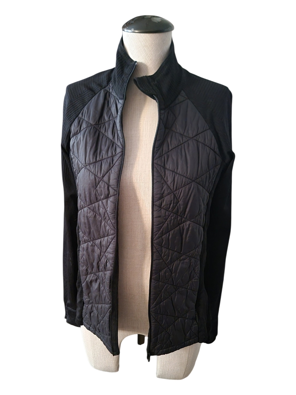 Athleta Black Quilted Hybrid Utility Jacket